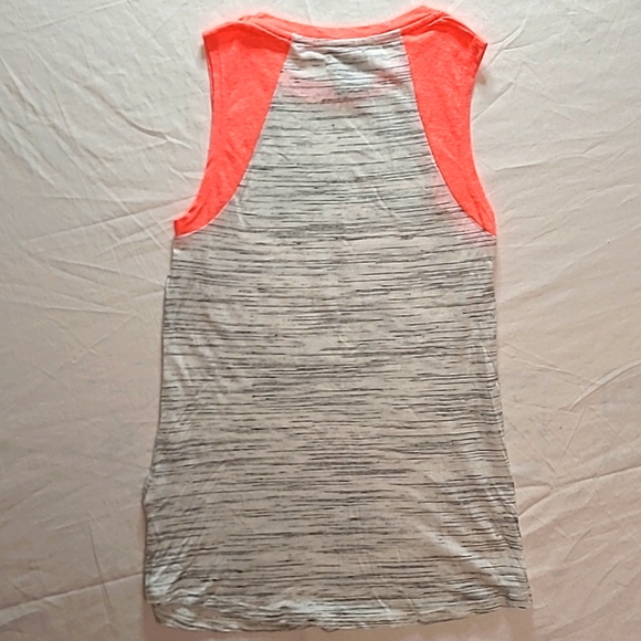 Women's Marvel Tank Top - Picture 4 of 6